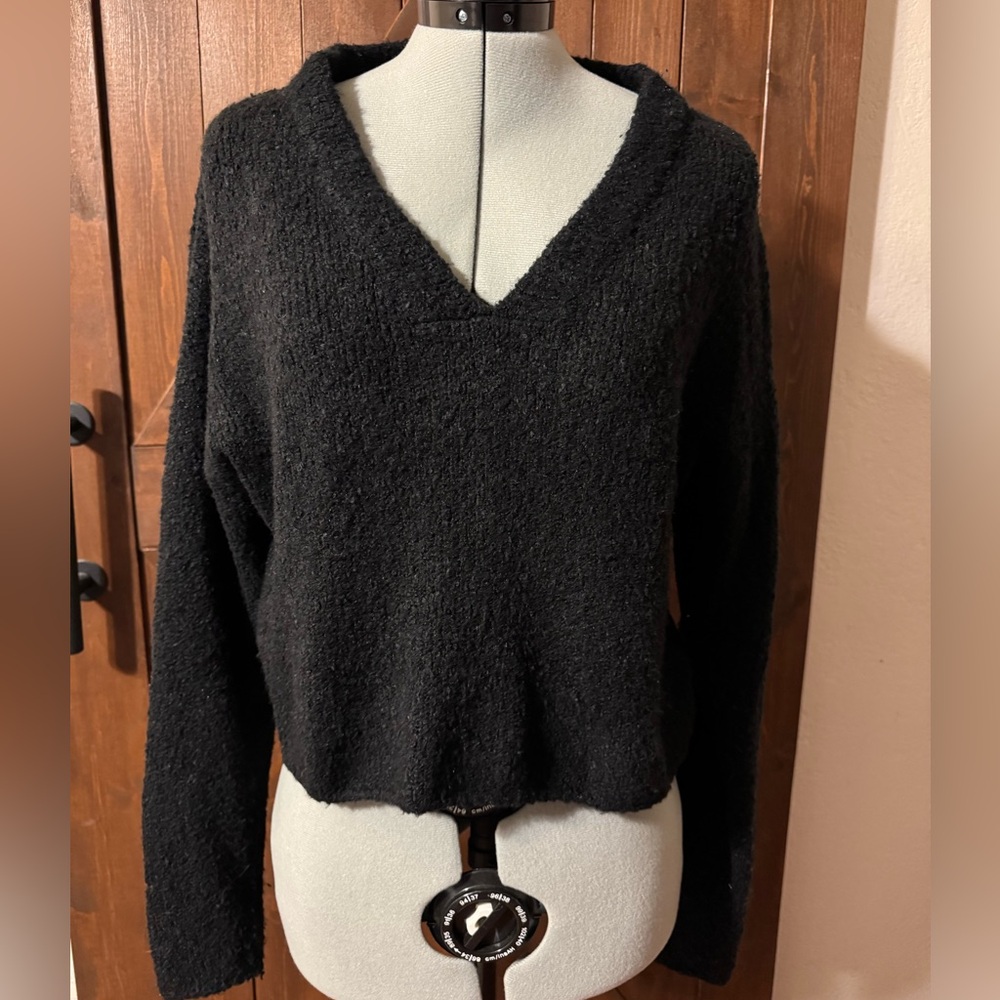 Urban Outfitters Black Textured V-neck sweater